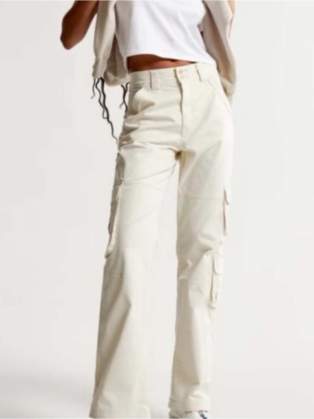 Abercrombie Fitch Women's Relaxed Cargo Pants Beige Straight Leg Pockets Size 31